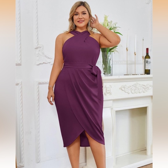 Chic Halter Midi Dress in Deep Purple - Picture 2 of 5